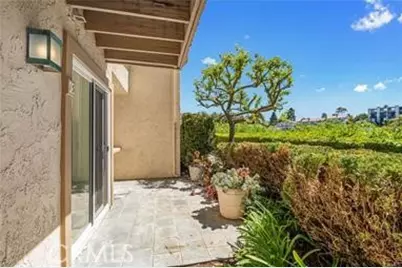 15 Hilltop, Rancho Palos Verdes, CA 90275 - Photo 5