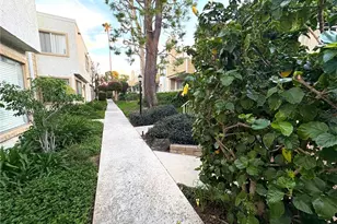 18408 Hatteras, Tarzana, CA 91356 - Photo 17