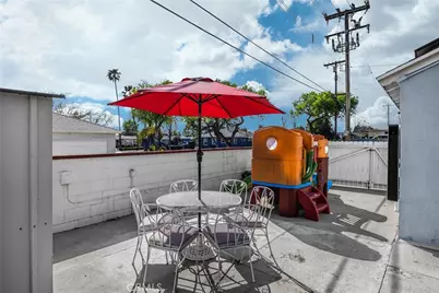 806 E I, Ontario, CA 91764 - Photo 25