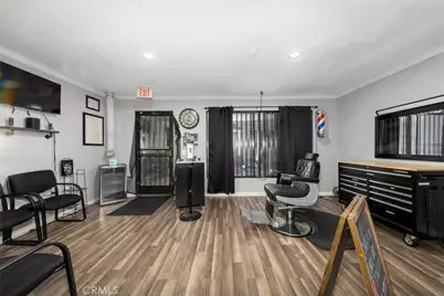 8836 Sierra Avenue, Fontana, CA 92335 - Photo 9