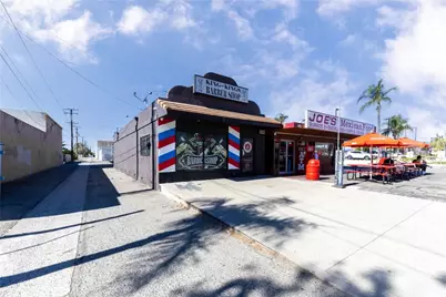 8836 Sierra Avenue, Fontana, CA 92335 - Photo 3