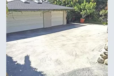 4457 Liveoak Dr, Claremont, CA 91711 - Photo 23