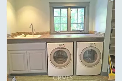 4457 Liveoak Dr, Claremont, CA 91711 - Photo 11