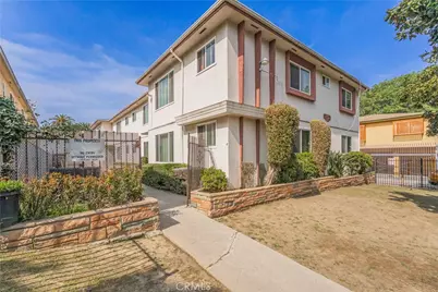 4017 Gelber Place, Los Angeles, CA 90008 - Photo 1