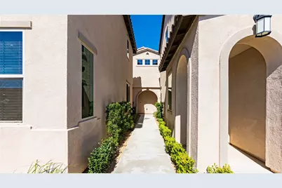 16651 Snowdrop #1, Fontana, CA 92336 - Photo 21