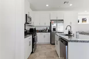 16651 Snowdrop, Fontana, CA 92336 - Photo 3