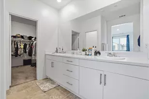 16651 Snowdrop, Fontana, CA 92336 - Photo 9