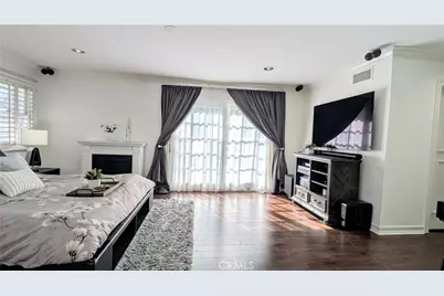 20224 Chapter, Woodland Hills, CA 91364 - Photo 41