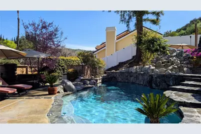 20224 Chapter, Woodland Hills, CA 91364 - Photo 55