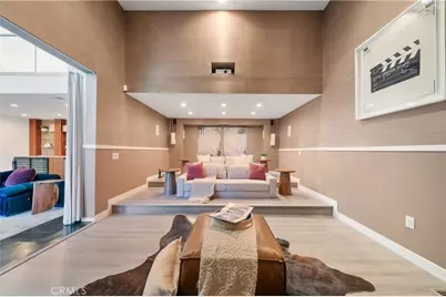 9653 Oak Pass Rd, Beverly Hills, CA 90210 - Photo 17