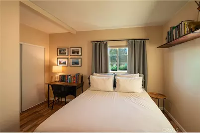 212 E Barnett Street, Ventura, CA 93001 - Photo 11