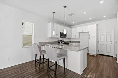 335 Carson Ct, Rialto, CA 92376 - Photo 5