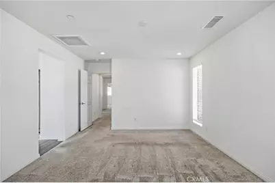 335 Carson Ct, Rialto, CA 92376 - Photo 9