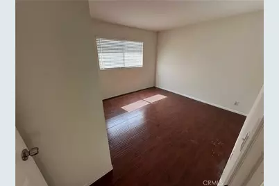 21041 Gault #C, Canoga Park, CA 91303 - Photo 11