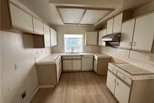 21041 Gault, Canoga Park, CA 91303 - Photo 7