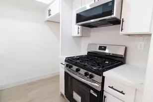 12601 Van Nuys Blvd, Pacoima, CA 91331 - Photo 11