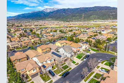 5418 Massa Way, Fontana, CA 92336 - Photo 43