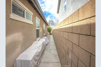 5418 Massa Way, Fontana, CA 92336 - Photo 33
