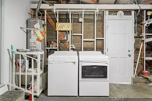 17341 Almelo Ln, Huntington Beach, CA 92649 - Photo 39