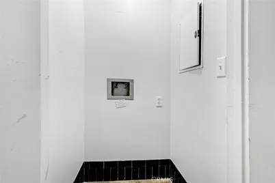 849 S Broadway #606, Los Angeles, CA 90014 - Photo 17