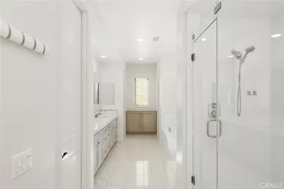 22 Shadybend, Irvine, CA 92602 - Photo 61