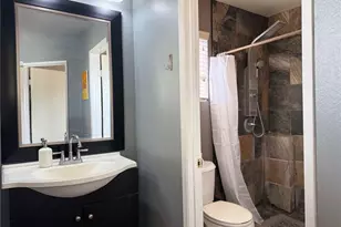 365 E Vodden St, Rialto, CA 92376 - Photo 17