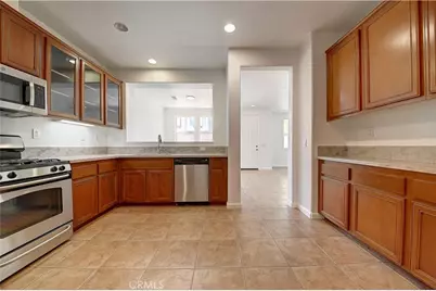 26287 Iris Avenue #E, Moreno Valley, CA 92555 - Photo 17