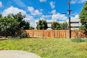 18237 Clark St, Tarzana, CA 91356 - Photo 5