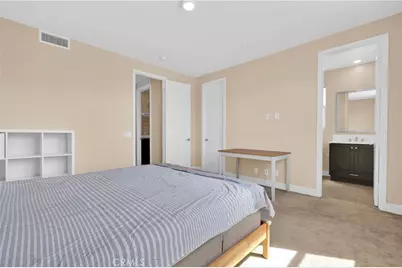 125 Source, Irvine, CA 92618 - Photo 25
