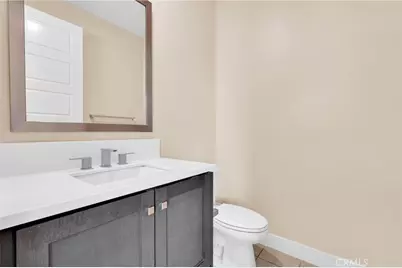 125 Source, Irvine, CA 92618 - Photo 31