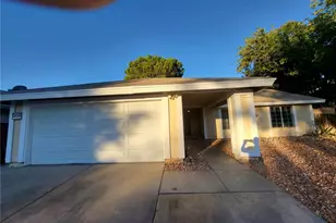 44025 Glenraven, Lancaster, CA 93535 - Photo 1