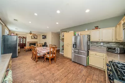 1138 Pardee, San Jacinto, CA 92582 - Photo 13