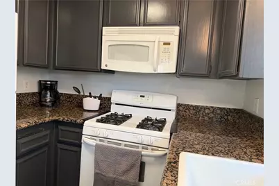 824 N Pasadena Avenue #11, Azusa, CA 91702 - Photo 25