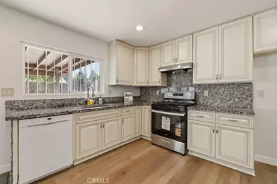 2119 S Phoenix, Ontario, CA 91761 - Photo 5