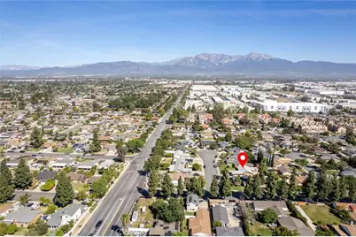 2119 S Phoenix, Ontario, CA 91761 - Photo 17