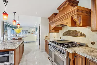 260 S Willowcreek, Anaheim, CA 92808 - Photo 19