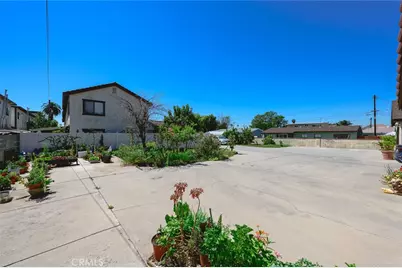 11125 Basye, El Monte, CA 91731 - Photo 35