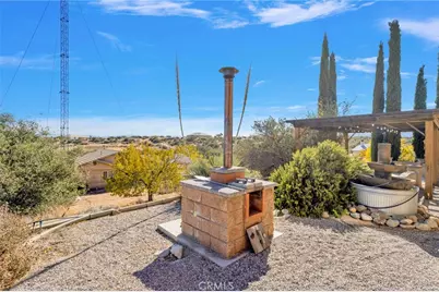 6297 Coleridge, Oak Hills, CA 92344 - Photo 57