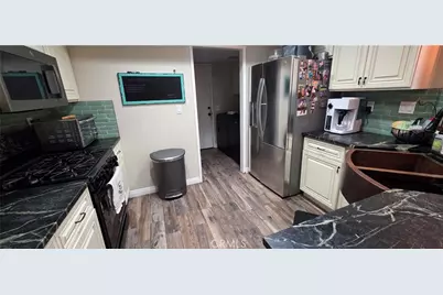 6755 Foxcroft Court, Chino, CA 91710 - Photo 7