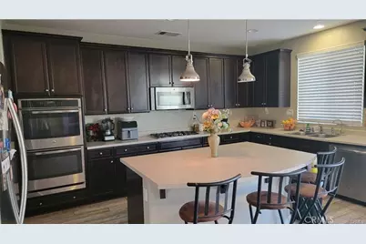 846 Santona, Perris, CA 92571 - Photo 37
