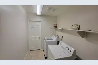 846 Santona, Perris, CA 92571 - Photo 33