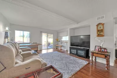 8 Tanglewood, Phillips Ranch, CA 91766 - Photo 11