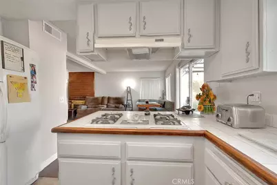 8 Tanglewood, Phillips Ranch, CA 91766 - Photo 21