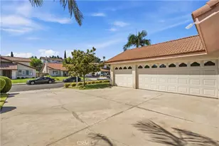 21039 Glenwold Dr, Walnut, CA 91789 - Photo 43