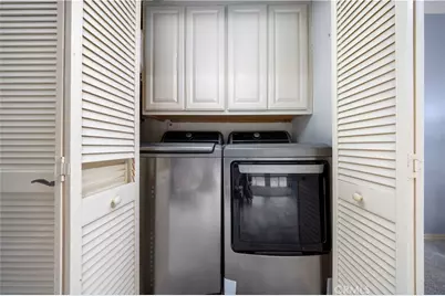 355 Malcolm Drive, Pasadena, CA 91105 - Photo 19