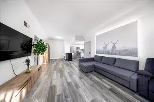 22725 Lakeway Dr, Diamond Bar, CA 91765 - Photo 3