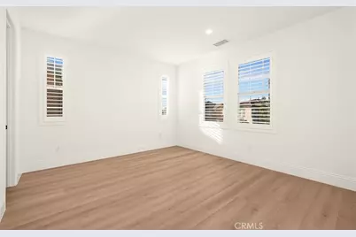 37 Preston, Tustin, CA 92782 - Photo 31