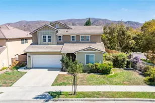 25418 Singleleaf St, Corona, CA 92883 - Photo 3