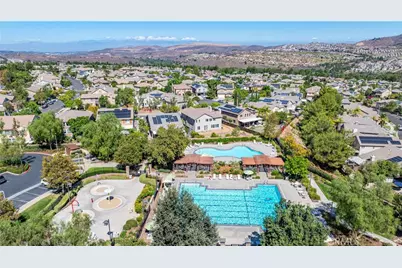 25418 Singleleaf Street, Corona, CA 92883 - Photo 33