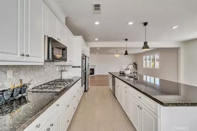 7903 Burrington St, Jurupa, CA 92880 - Photo 11